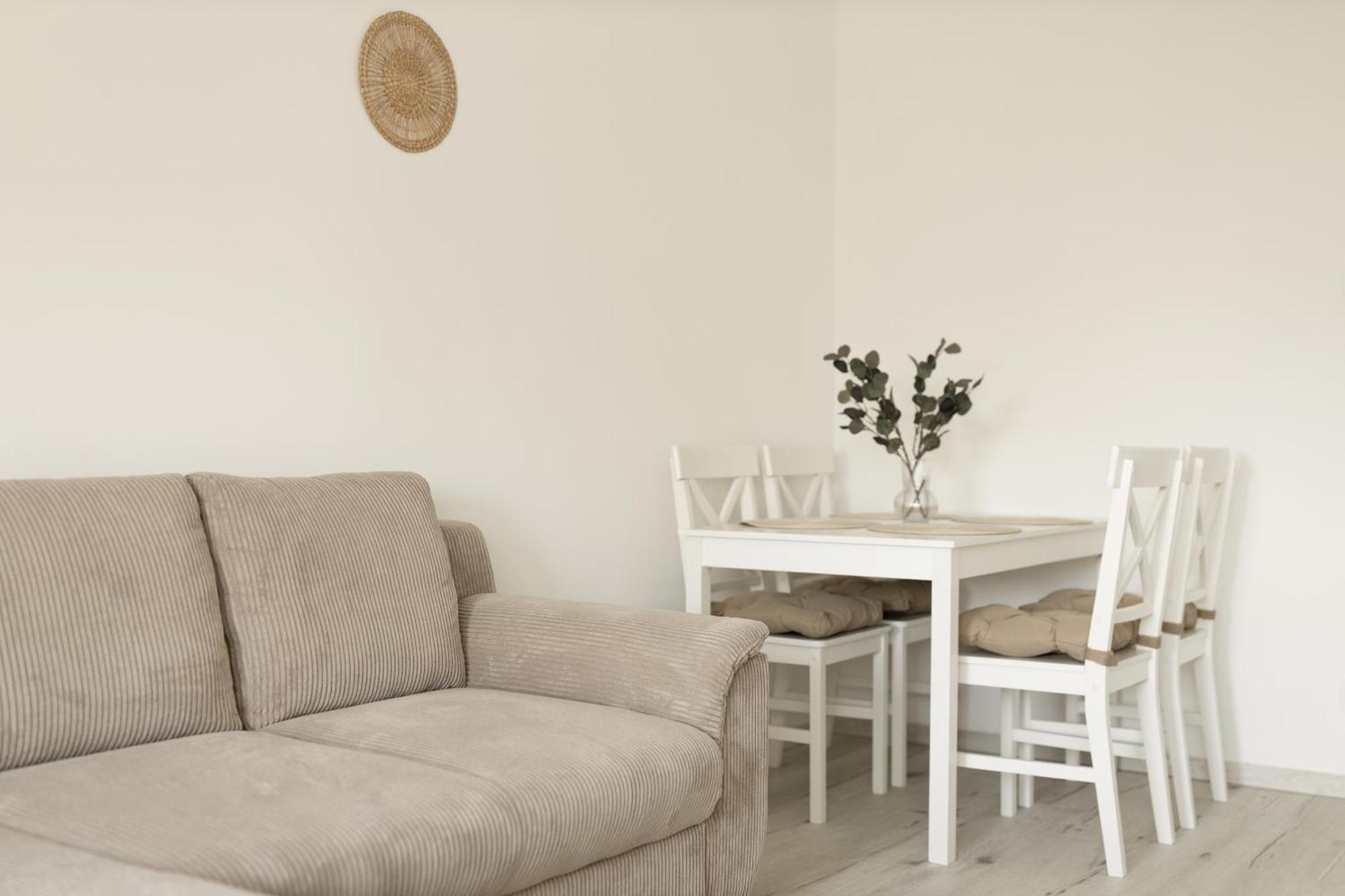 Malompark Apartman With Free Parking Debrecen Eksteriør billede